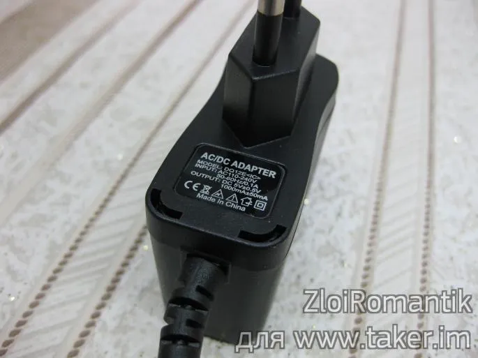 Китайська портативна ігрова консоль gameplayer psp mp5 (китайська) Китайська портативна ігрова консоль gameplayer psp mp5