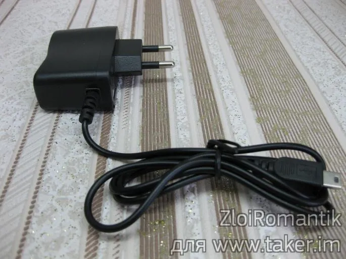 Китайська портативна ігрова консоль gameplayer psp mp5 (китайська) Китайська портативна ігрова консоль gameplayer psp mp5