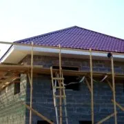Дах з металочерепиці особистий досвід зведення (покроковий інструктаж) (краплі конденсату будуть) Дах з металочерепиці особистий досвід зведення (покроковий інструктаж)