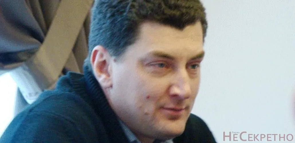 Максим тебелев про закон про капремонт «тупіший речі, ніж колгосп, по-моєму, не існує», (більше) Максим тебелев про закон про капремонт «тупіший речі, ніж колгосп, по-моєму, не існує»,