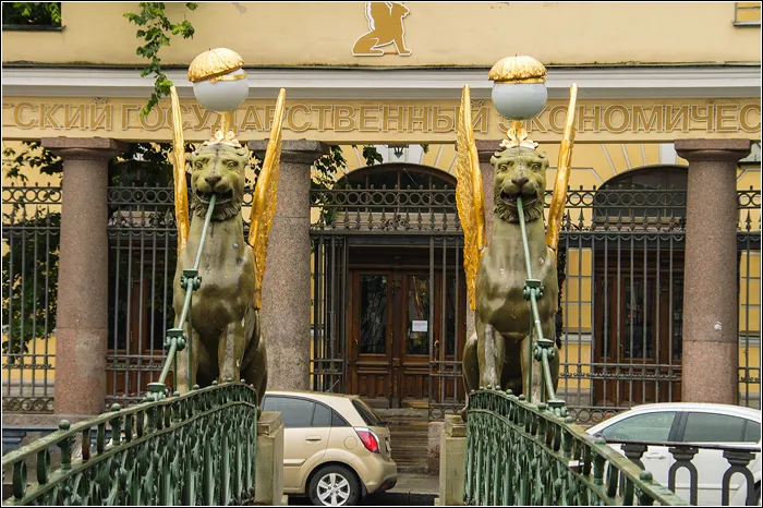 Малі річки і канали Харкова (річки) Малі річки і канали Харкова