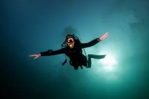 Майстерне володіння плавучістю, crocodive (володіння) Майстерне володіння плавучістю, crocodive