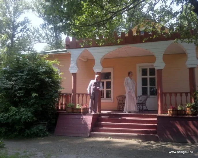 Меліхова, садиба а