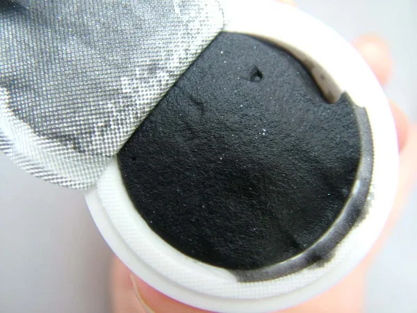 Моя ставка на чорне маска для обличчя givenchy black for light mask - елена Чемезова (маска) Моя ставка на чорне маска для обличчя givenchy black for light mask - елена Чемезова