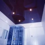 Натяжна стеля в санвузлі особливості та види (натяжна стеля у ванній плюси і мінуси) Натяжна стеля в санвузлі особливості та види