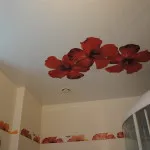 Натяжна стеля в санвузлі особливості та види (натяжна стеля у ванній який краще) Натяжна стеля в санвузлі особливості та види