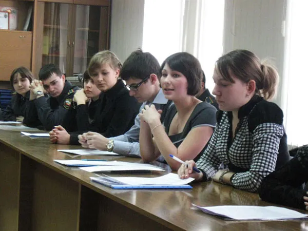 Про молодіжні виборчих комісіях