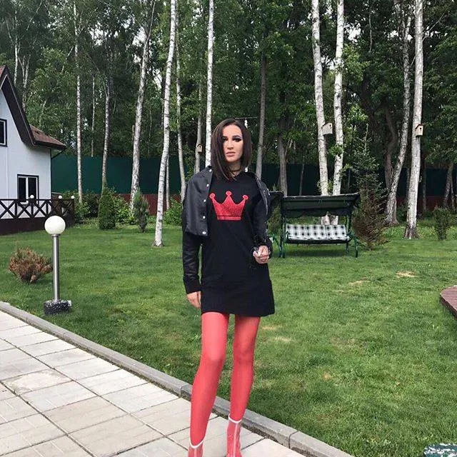Ольга Бузова показала неідеальні целюлітні ноги - останні новини за сьогодні (ноги) Ольга Бузова показала неідеальні целюлітні ноги - останні новини за сьогодні