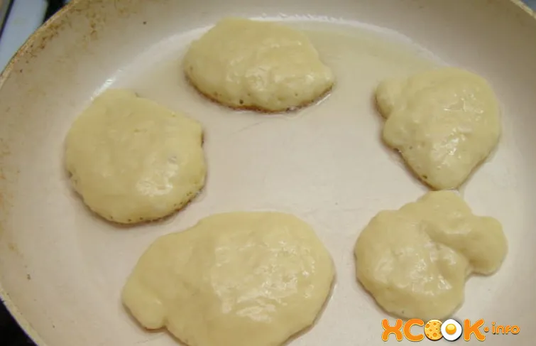 Оладки на кисляку - смачний рецепт з фото, як приготувати покроково