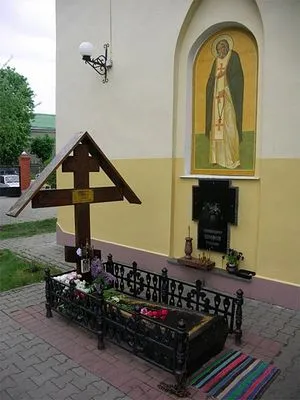Про життя здається складно і пишеться не так легко (житіє кого-небудь святих) Про життя здається складно і пишеться не так легко
