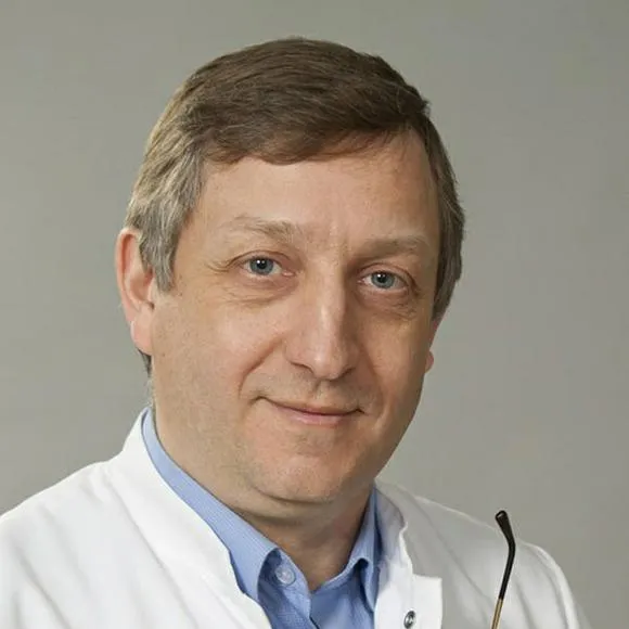 Пластична хірургія навчання - як стати пластичним хірургом, активна черепаха (навчання) Пластична хірургія навчання - як стати пластичним хірургом, активна черепаха