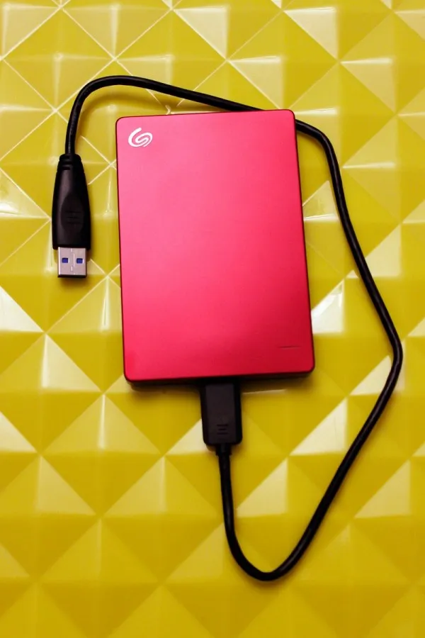 Периферія - огляд зовнішнього hdd seagate 2tb backup plus slim, клуб експертів dns (ноутбуки) Периферія - огляд зовнішнього hdd seagate 2tb backup plus slim, клуб експертів dns