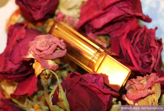 Поживна губна помада rouge eclat (відтінок № 04 tropical pink) від clarins - відгуки, фото і ціна (eclat) Поживна губна помада rouge eclat (відтінок № 04 tropical pink) від clarins - відгуки, фото і ціна