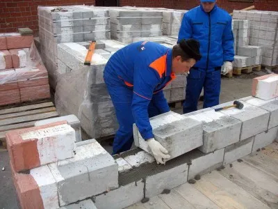 Проекти і будівництво будинків з керамзитобетонних блоків (будинку керамзитобетонних блоків) Проекти і будівництво будинків з керамзитобетонних блоків