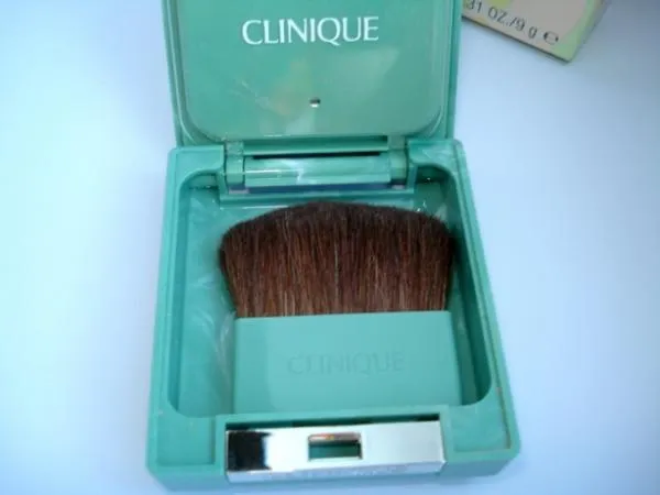 Розбиті надії з пудрою clinique almost powder - відгуки про косметику