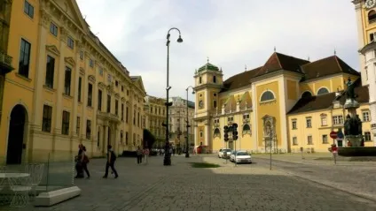 Чим цікава площа Фрайунг в вені (vienna-right-col) Чим цікава площа Фрайунг в вені