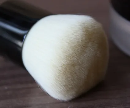 Chanel vitalumiere loose powder foundation відгук, elia chaba (foundation) Chanel vitalumiere loose powder foundation відгук, elia chaba