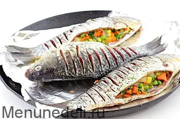 Рецепт фаршированих карасів, запечених в духовці (риба) Рецепт фаршированих карасів, запечених в духовці