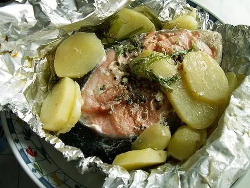 Риба, запечена по-російськи з картоплею покроковий рецепт (рецепт) Риба, запечена по-російськи з картоплею покроковий рецепт