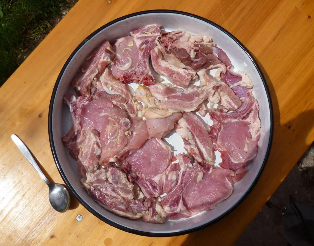 Сач (блюдо балканської кухні) (Арсенійович BY-SA Поки) Сач (блюдо балканської кухні)