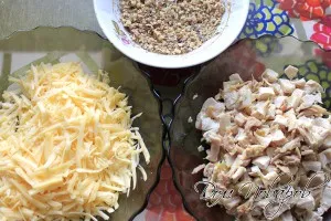 Салат черепаха з копченою куркою рецепт (салат) Салат черепаха з копченою куркою рецепт