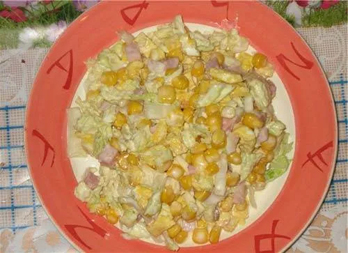 Салат з капусти з копченою ковбасою (ковбасою) Салат з капусти з копченою ковбасою