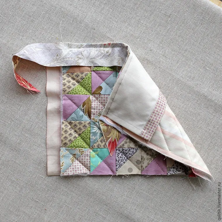 Шиємо з обрізків чохол для пляшки - ярмарок майстрів - ручна робота, handmade (тканина) Шиємо з обрізків чохол для пляшки - ярмарок майстрів - ручна робота, handmade