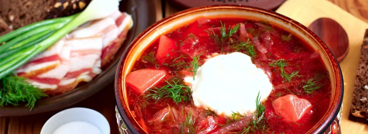 Слойки з картоплею і грибами, російська кухня (побачити рецепти Натисніть) Слойки з картоплею і грибами, російська кухня