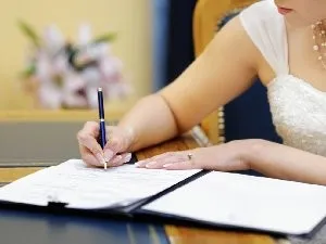 Зміна інн при зміні прізвища чи потрібно, через держпослуги, особистим відвідуванням, після заміжжя (держпослуги) Зміна інн при зміні прізвища чи потрібно, через держпослуги, особистим відвідуванням, після заміжжя