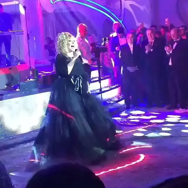 Весілля сина Михаїла Гуцерієва, давайте зануримося в святкову атмосферу! Гумор фм - головний по гумору (вагою) Весілля сина Михаїла Гуцерієва, давайте зануримося в святкову атмосферу! Гумор фм - головний по гумору