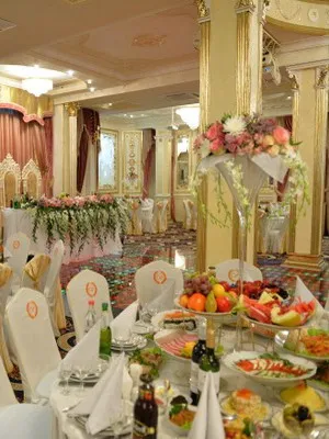 Весілля в стилі ампір фото весільних суконь з мереживами, зачісок і оформлення інтер'єру (фото) Весілля в стилі ампір фото весільних суконь з мереживами, зачісок і оформлення інтер'єру