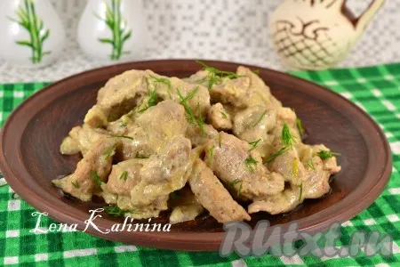 Свинина, тушкована в сметані - рецепт з фото