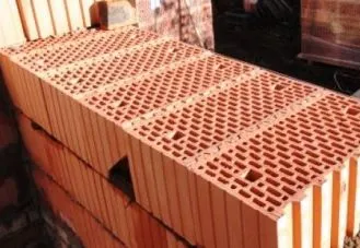 Тепла кераміка і її особливості при будівництві будинку (блок теплою кераміки) Тепла кераміка і її особливості при будівництві будинку