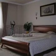 Видалення штукатурки зі стелі (видалення) Видалення штукатурки зі стелі