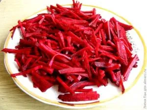 Український борщ зі свіжими помідорами (овочевий суп) Український борщ зі свіжими помідорами