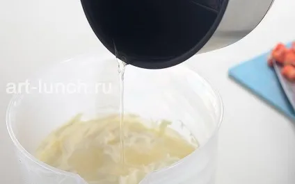 Чізкейк полуничний (без випічки) - покроковий рецепт з фото (чізкейк) Чізкейк полуничний (без випічки) - покроковий рецепт з фото