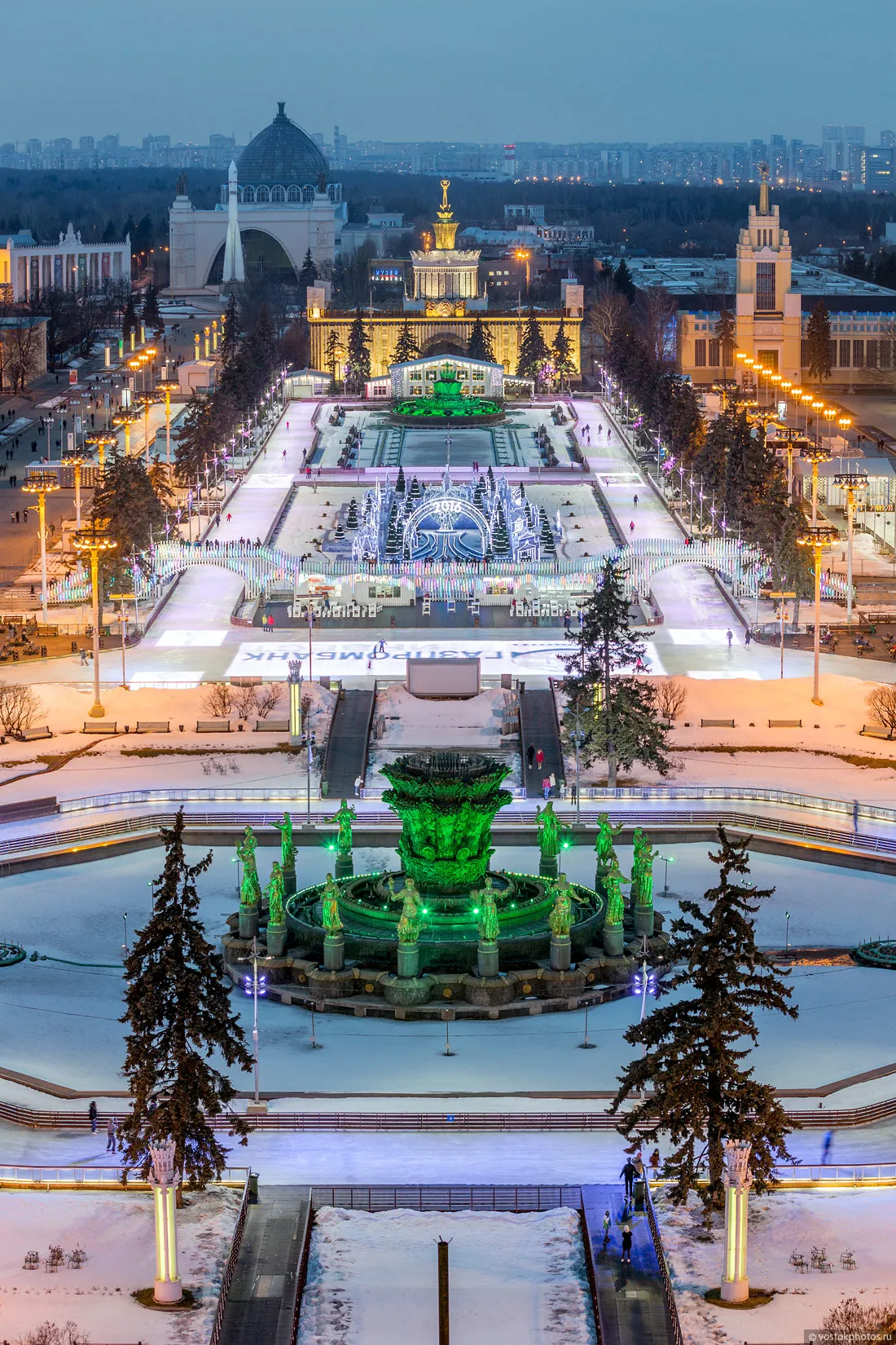 Вднх красивий