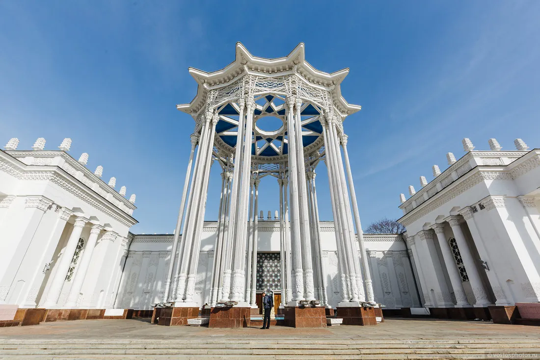 Вднх красивий