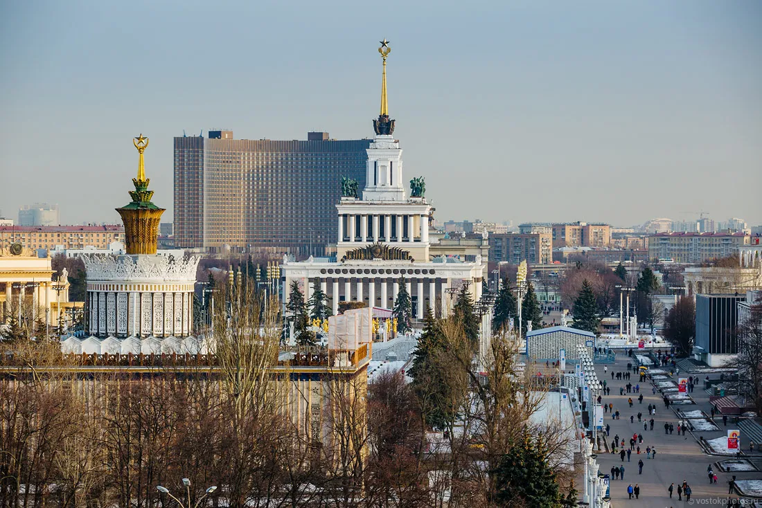 Вднх красивий