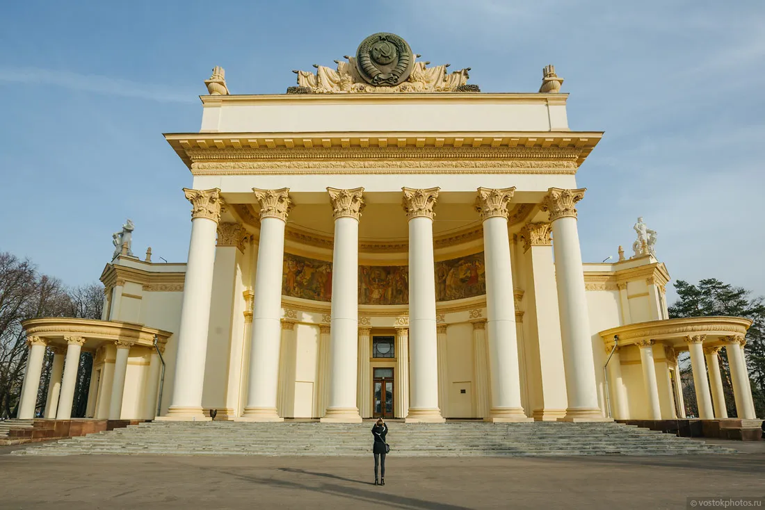 Вднх красивий