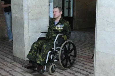 Виселення з службового жилого приміщення вУкаіни можуть вигнати військовослужбовця, пенсіонера або (виселяють з службової квартири) Виселення з службового жилого приміщення вУкаіни можуть вигнати військовослужбовця, пенсіонера або