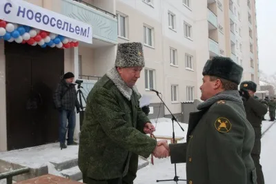 Виселення з службового жилого приміщення вУкаіни можуть вигнати військовослужбовця, пенсіонера або (виселення з службового житла неповнолітню дитину) Виселення з службового жилого приміщення вУкаіни можуть вигнати військовослужбовця, пенсіонера або