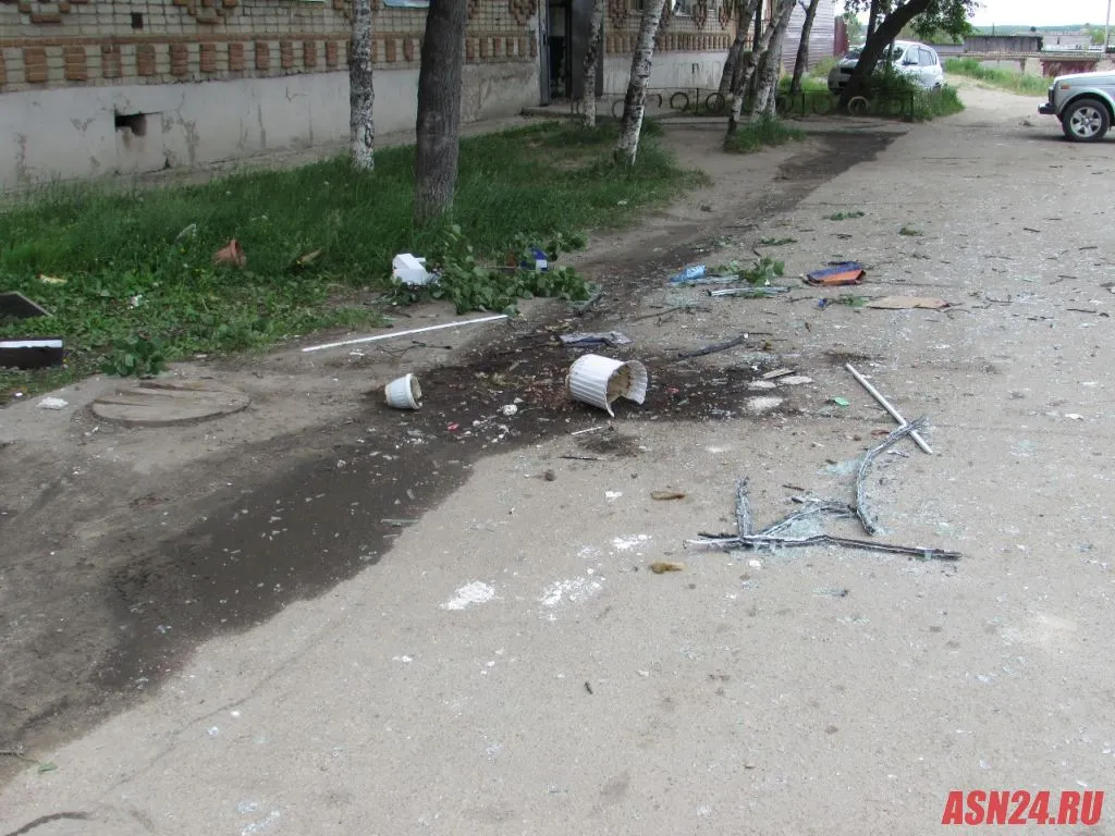 У Шимановську вночі стався вибух у квартирі - амурська служба новин (Шимановську) У Шимановську вночі стався вибух у квартирі - амурська служба новин