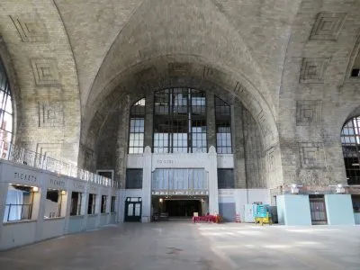 Покинутий центральний вокзал - buffalo central terminal (central) Покинутий центральний вокзал - buffalo central terminal