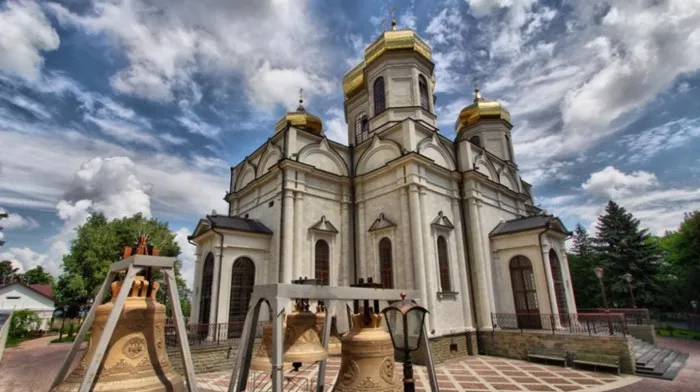 Храми в честь Казанської ікони Божої Матері історії, фотографії, архітектори