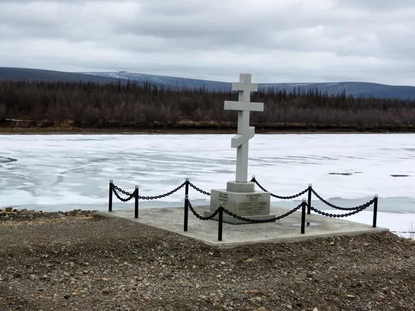 Зимник на півночі - це життя (зимник) Зимник на півночі - це життя