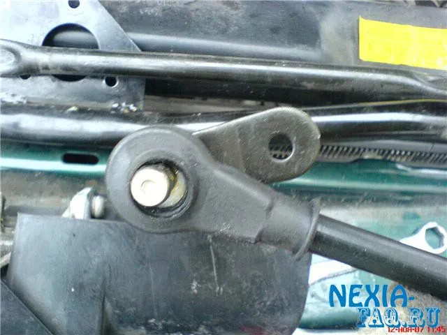 Заміна трапеції склоочисників на нексии - daewoo nexia faq (заміна) Заміна трапеції склоочисників на нексии - daewoo nexia faq