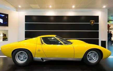 15 Секретів компанії lamborghini, про які варто дізнатися (12-циліндровий V-подібний двигун) 15 Секретів компанії lamborghini, про які варто дізнатися