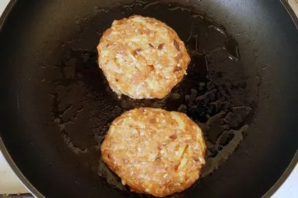 Американський бургер з куркою і беконом, домашній соус барбекю - andy chef - блог про їжу і (бургер) Американський бургер з куркою і беконом, домашній соус барбекю - andy chef - блог про їжу і