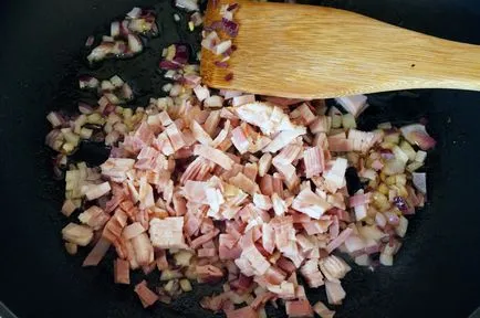 Американський бургер з куркою і беконом, домашній соус барбекю - andy chef - блог про їжу і (соус) Американський бургер з куркою і беконом, домашній соус барбекю - andy chef - блог про їжу і